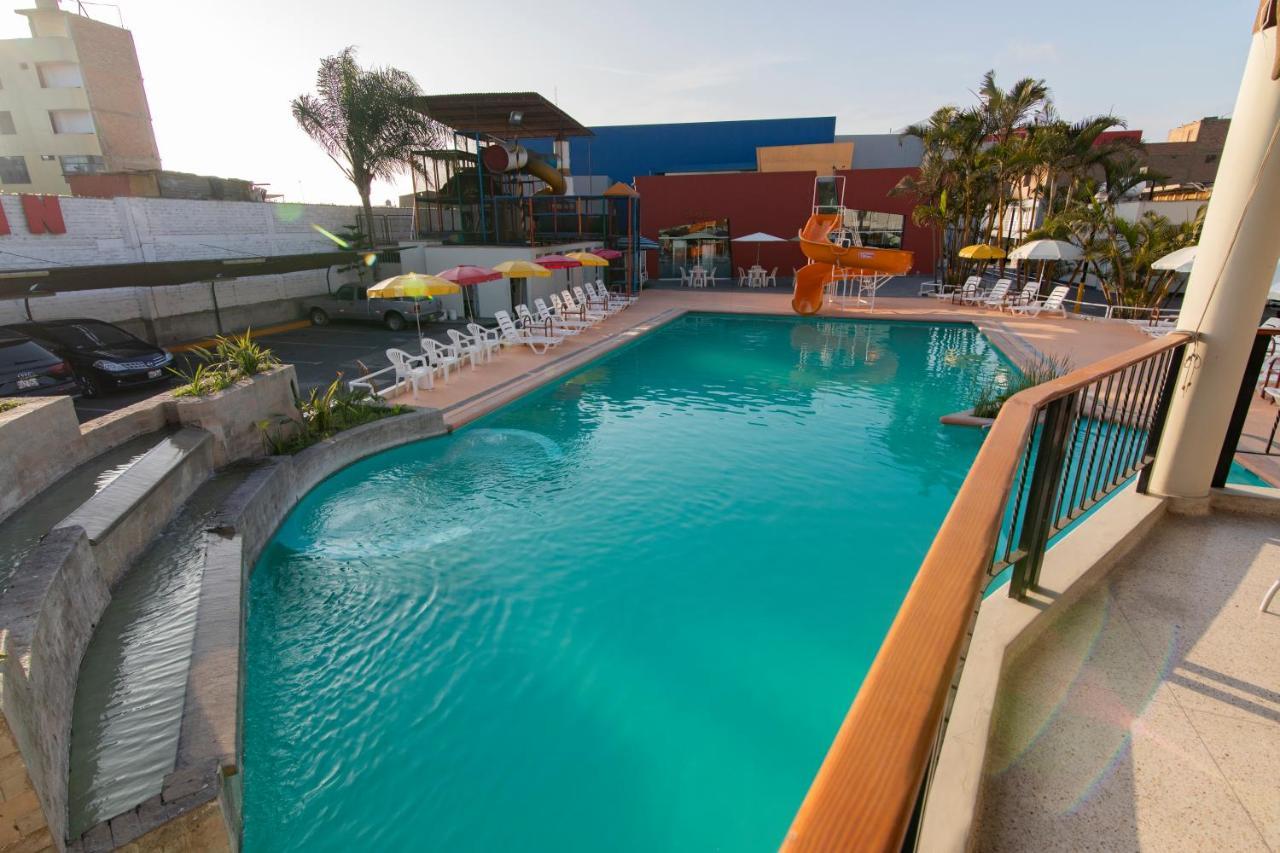 Hotel Chavín Barranca Buitenkant foto